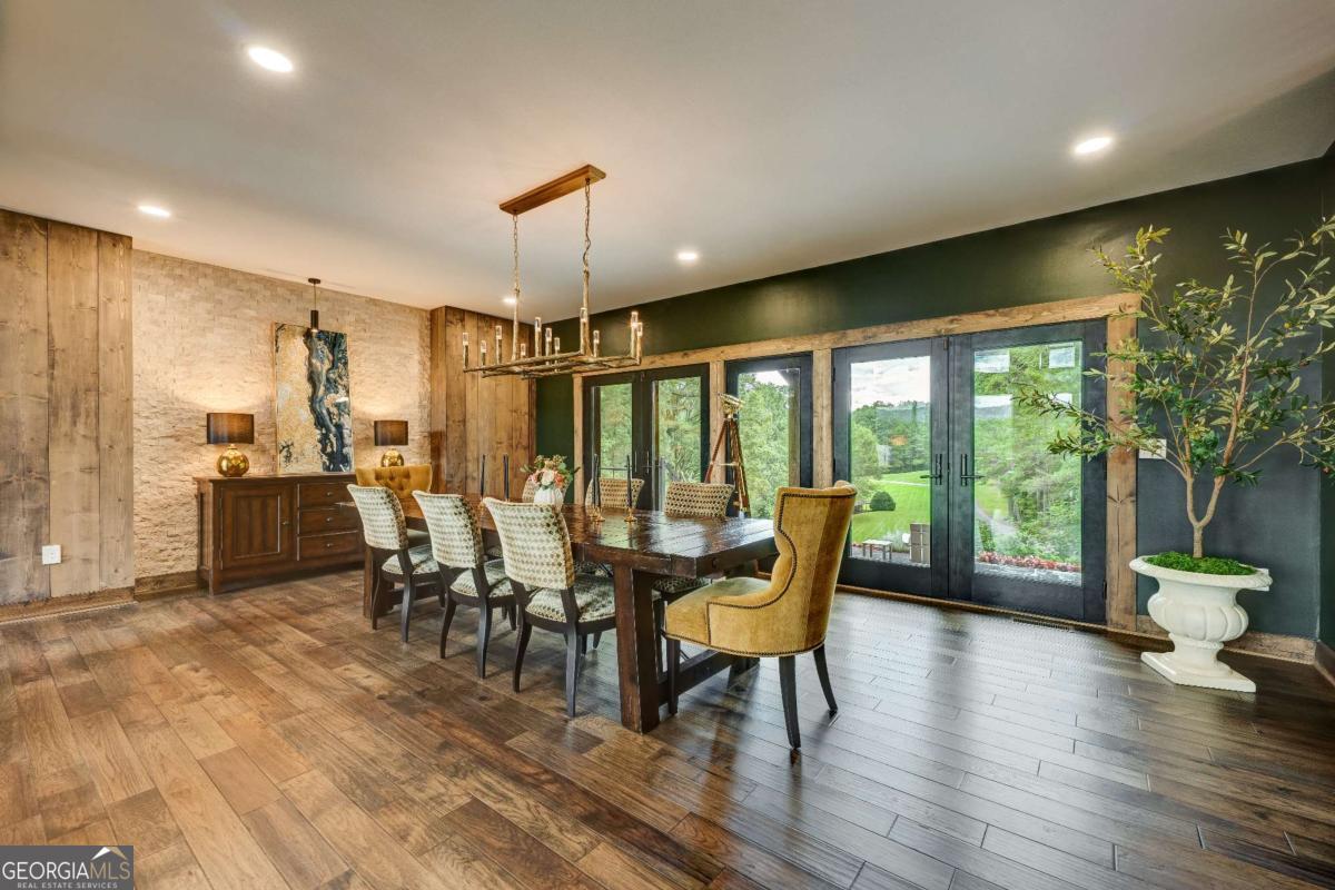 312 Charles Road Ellijay GA 30540