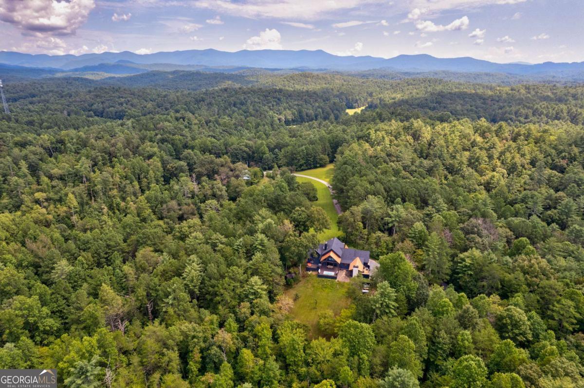 312 Charles Road Ellijay GA 30540
