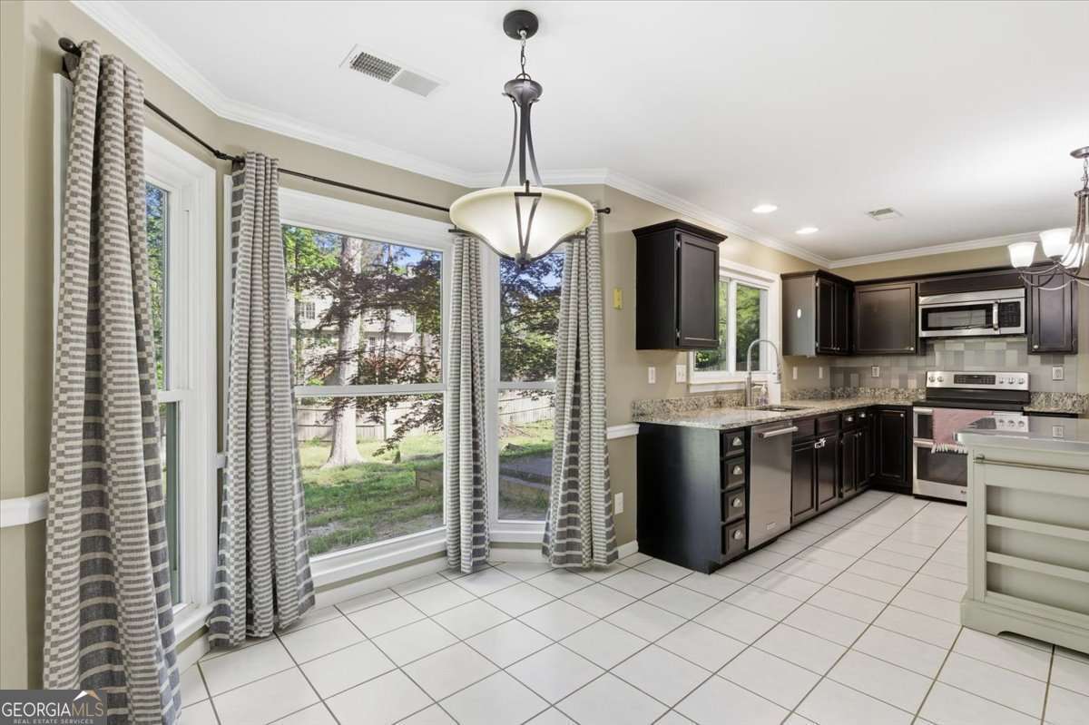 2863 Wynford Drive SW Marietta GA 30064