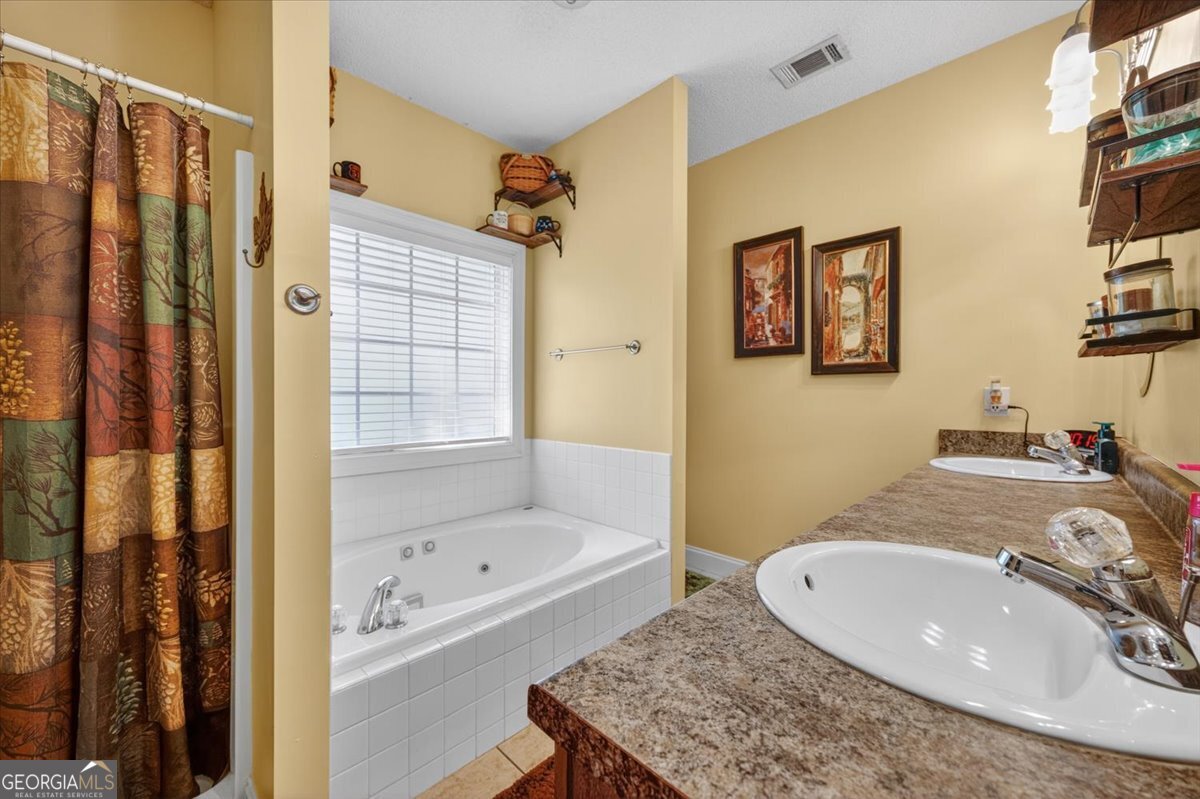 619 Grayridge Road Gray GA 31032