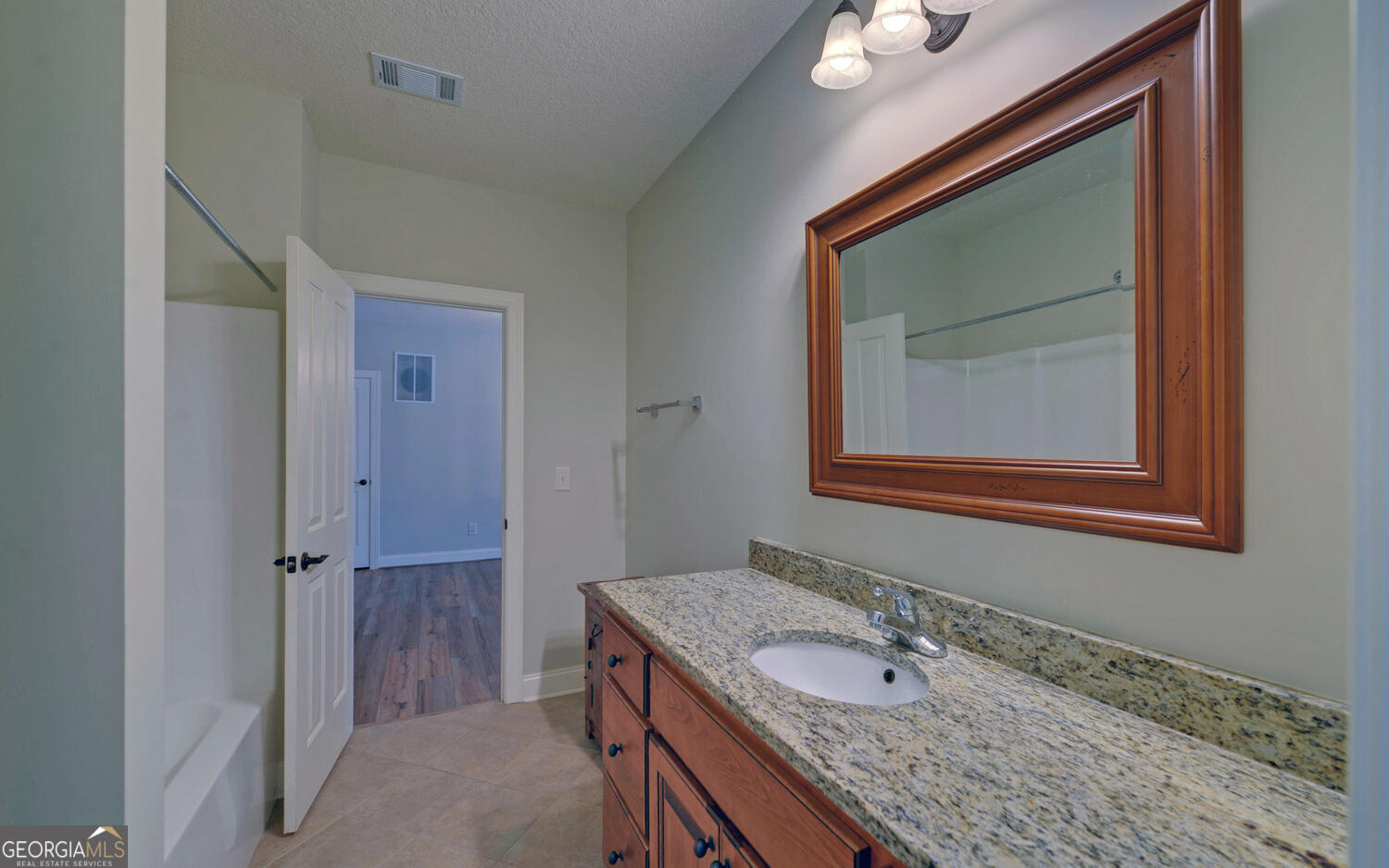 60 Browns Lane Road Hartwell GA 30643