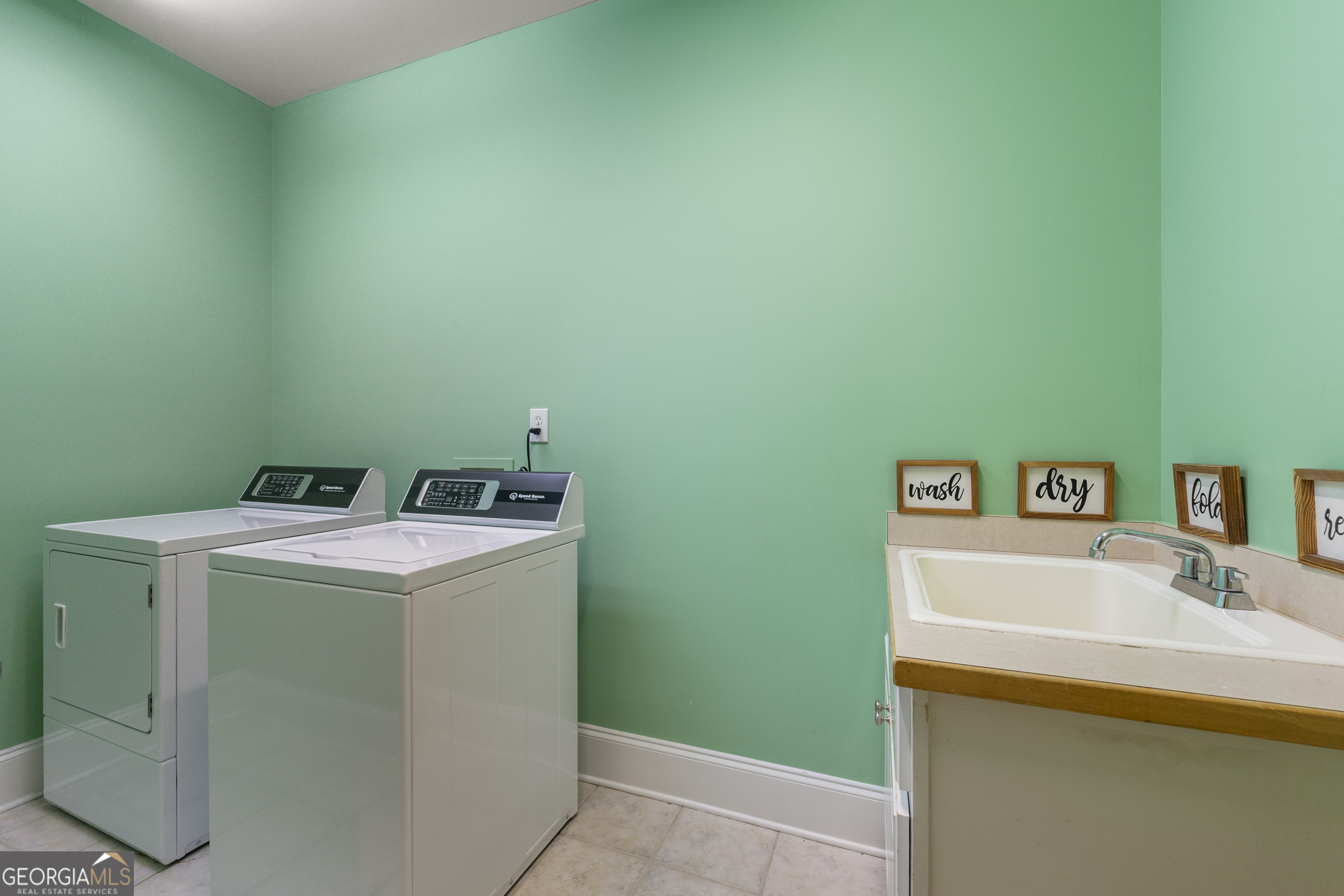 244 Dodgen Road Hampton GA 30228