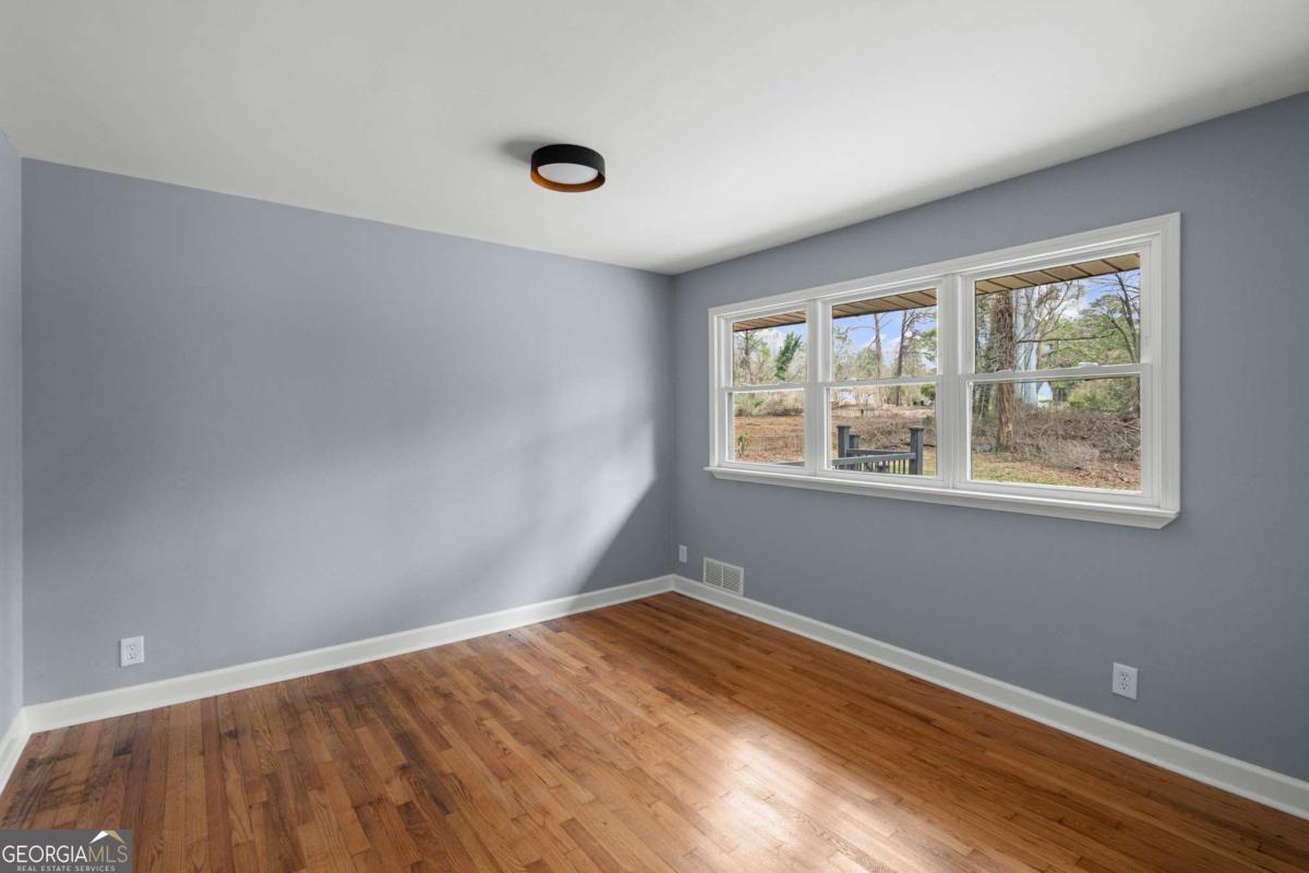 1971 Honeysuckle Lane SW Atlanta GA 30311