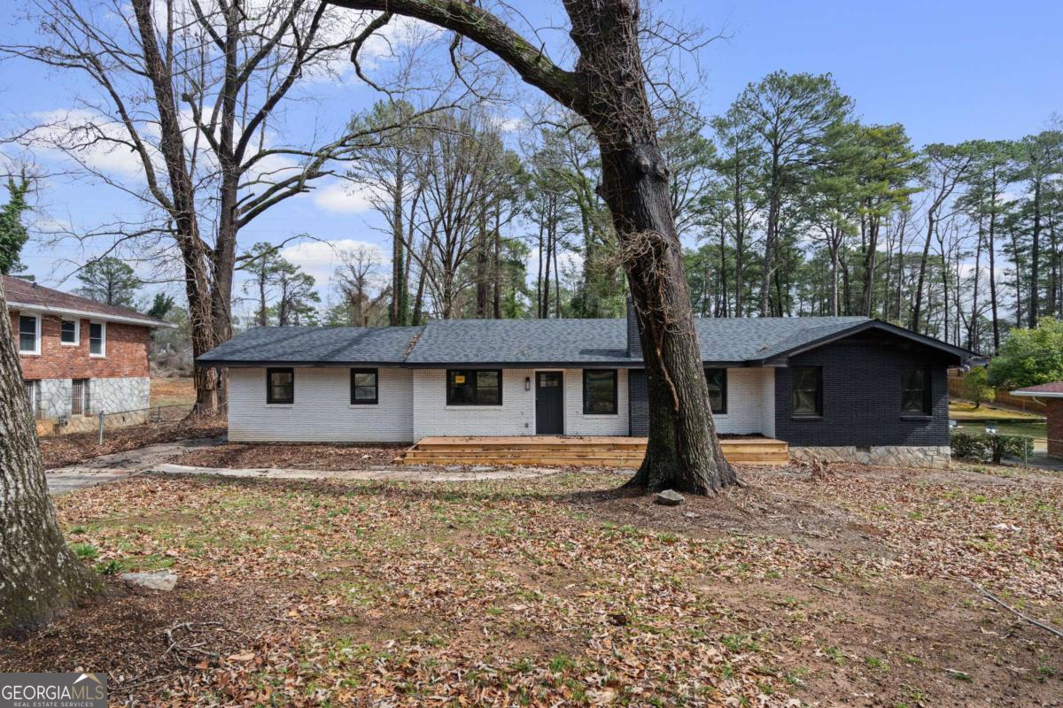 1971 Honeysuckle Lane SW Atlanta GA 30311