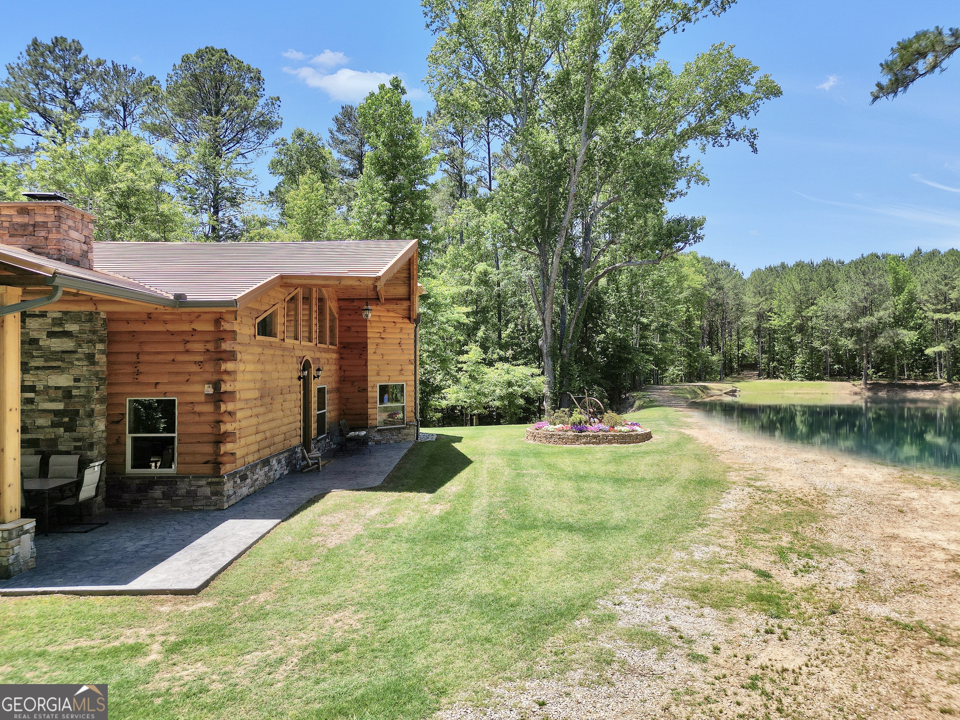 2714 Weems Road Molena GA 30258