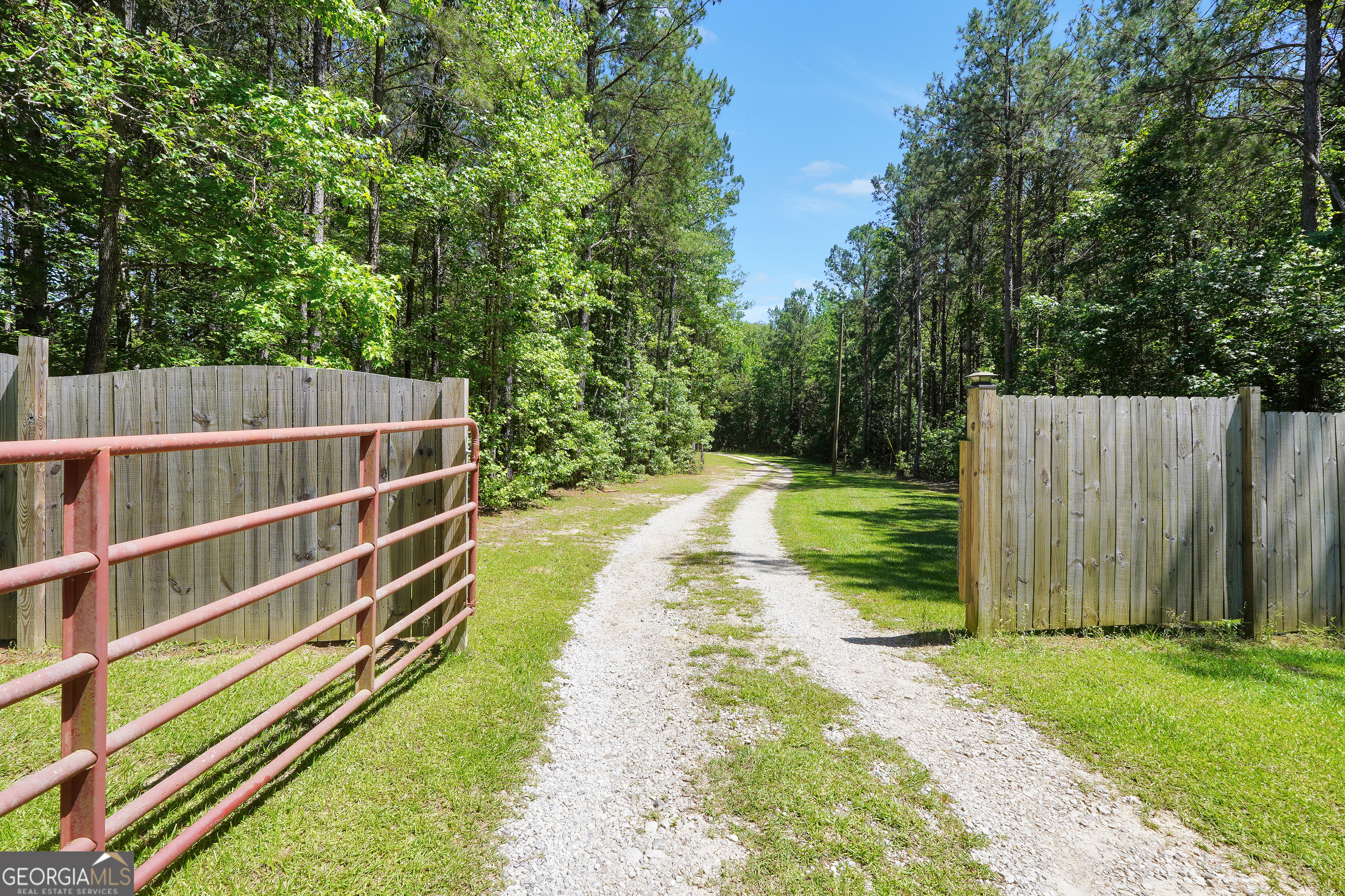 2714 Weems Road Molena GA 30258