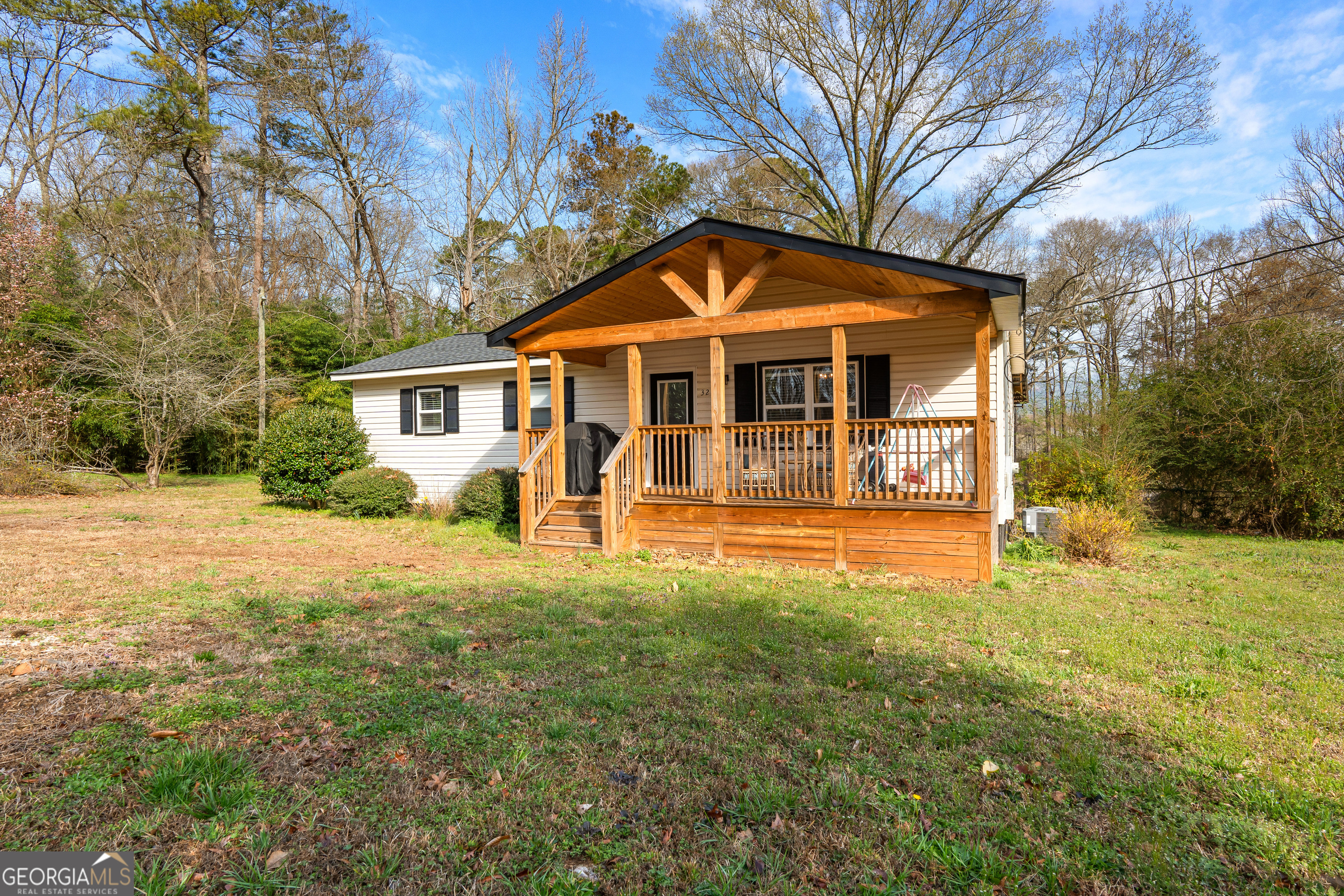 329 Camp Road Milner GA 30257