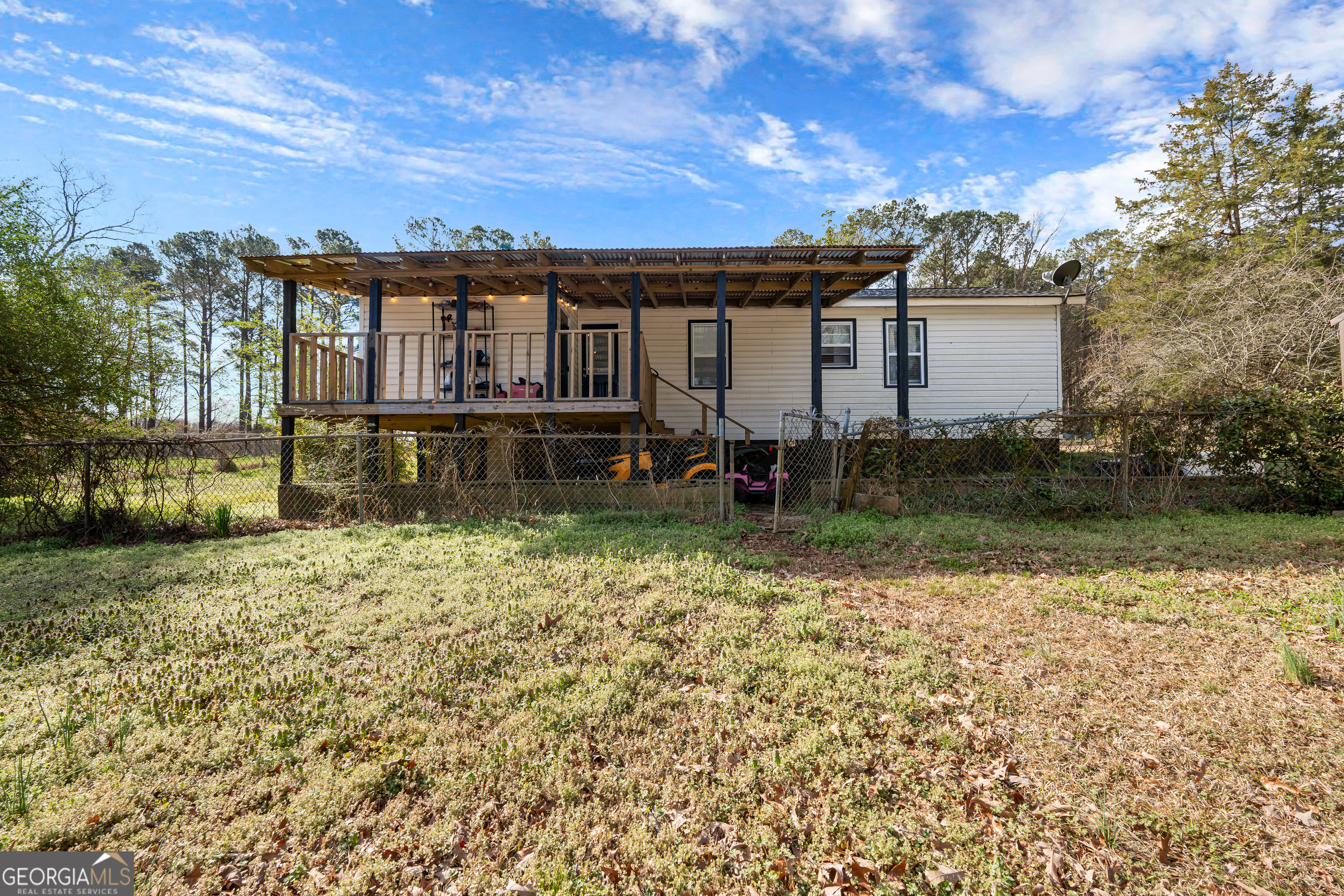 329 Camp Road Milner GA 30257