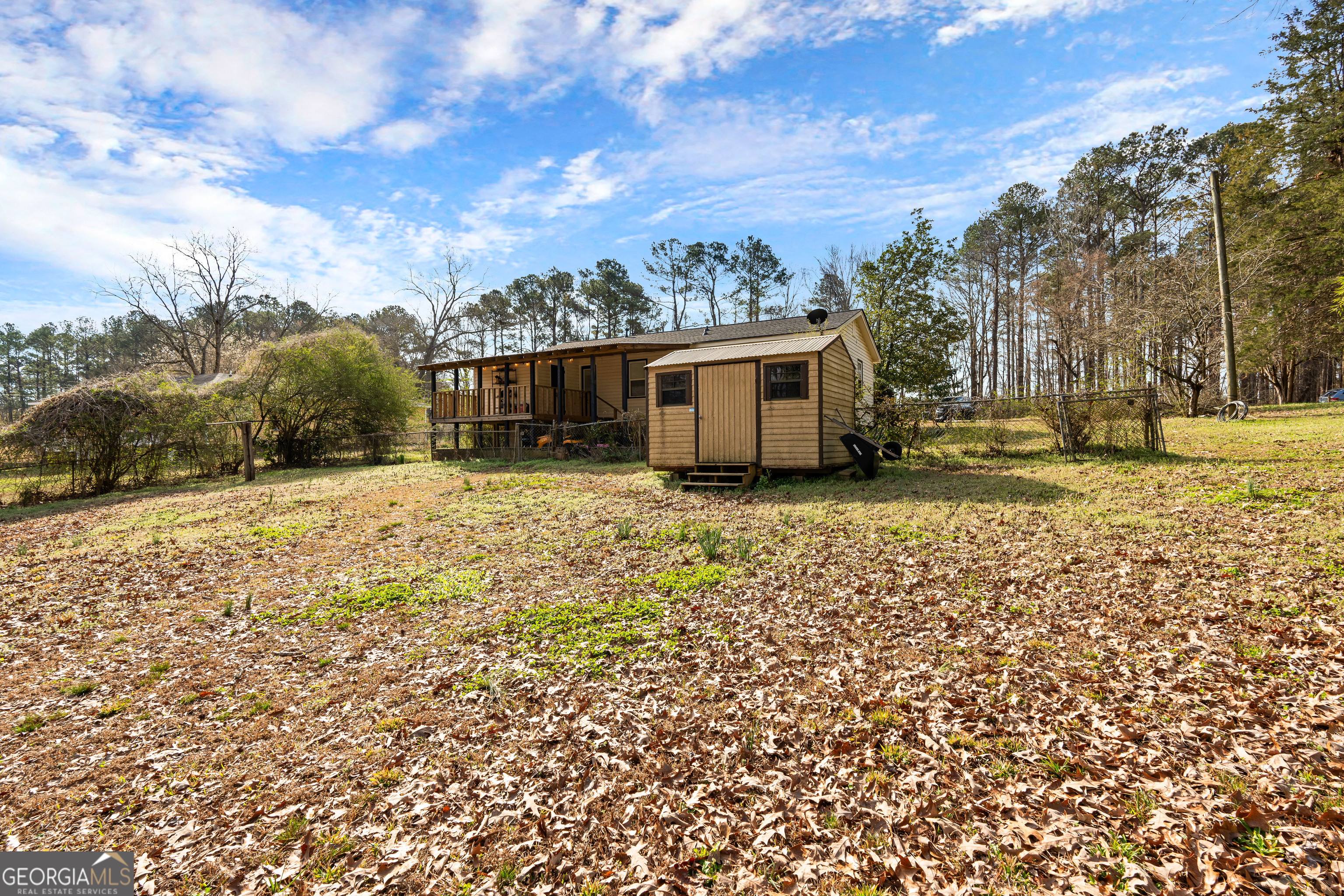 329 Camp Road Milner GA 30257