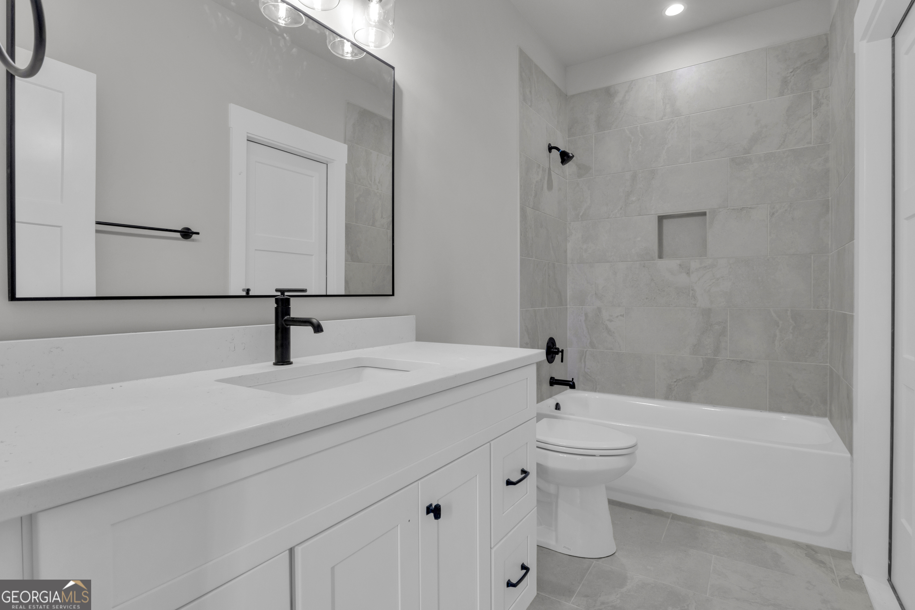 185 Grafton Hill Senoia GA 30276