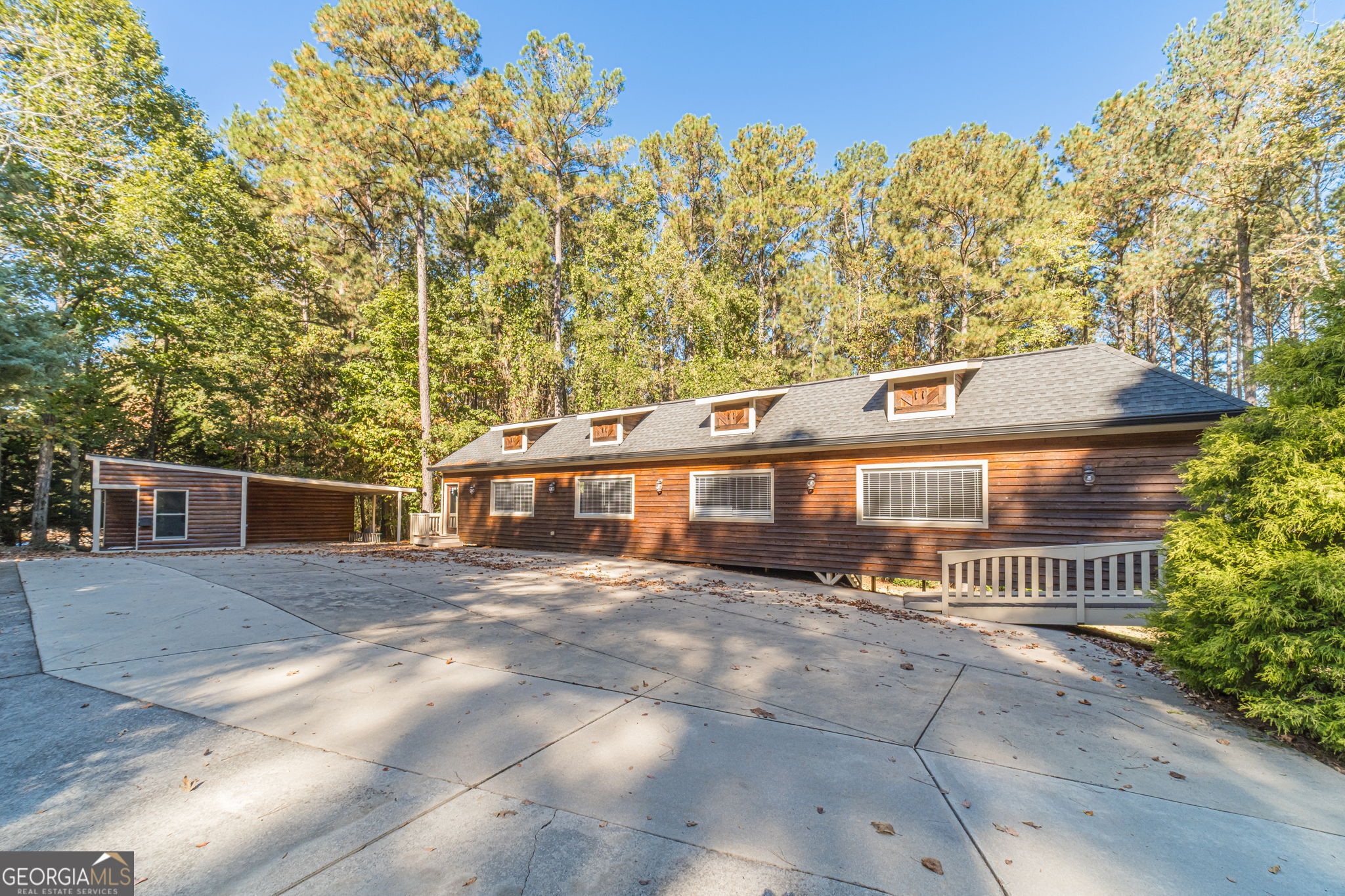 2431 Rabbit Farm Circle Loganville GA 30052