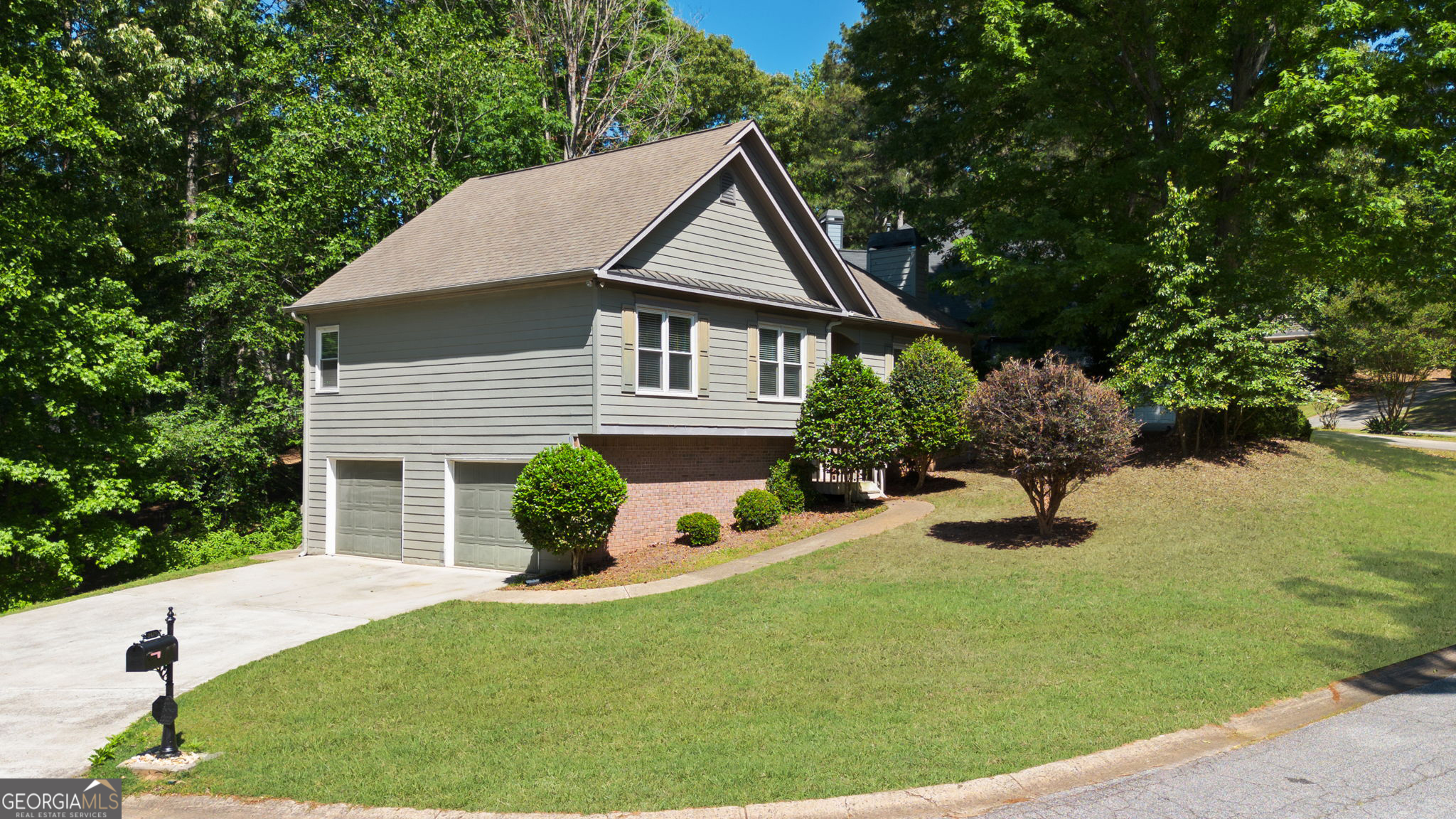 3616 Broken Arrow Drive Woodstock GA 30189
