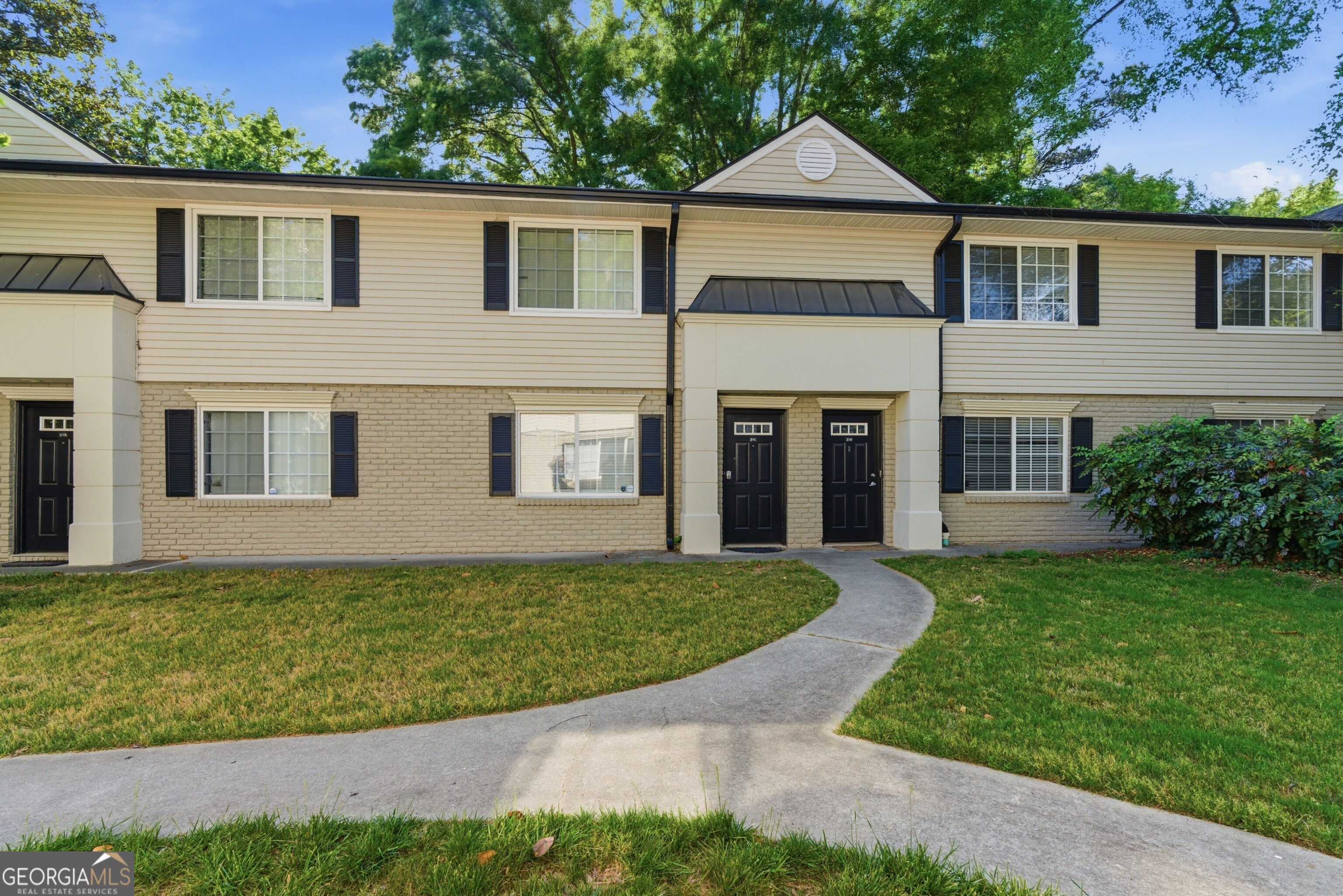 6940 Roswell Road Sandy Springs GA 30328
