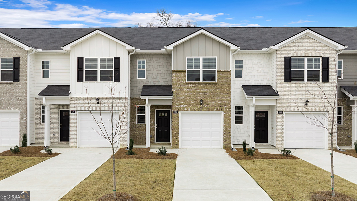 210 Kenmore Circle Perry GA 31069