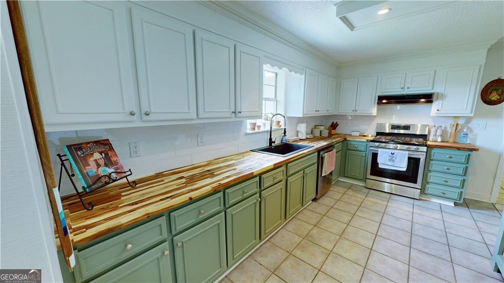 91 Cane Circle Nahunta GA 31553