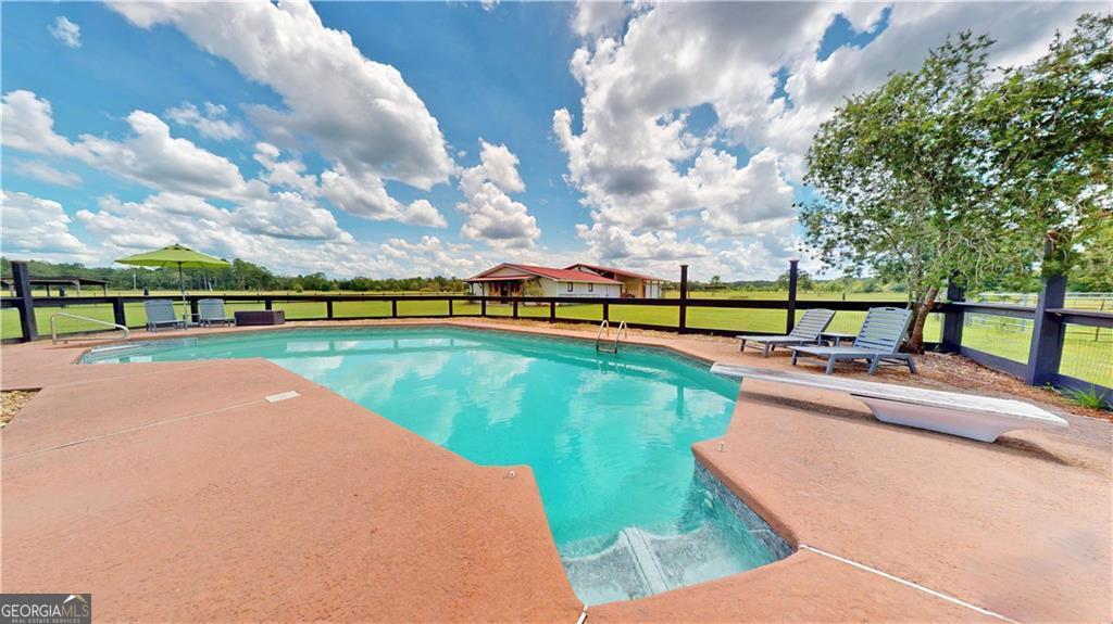 91 Cane Circle Nahunta GA 31553