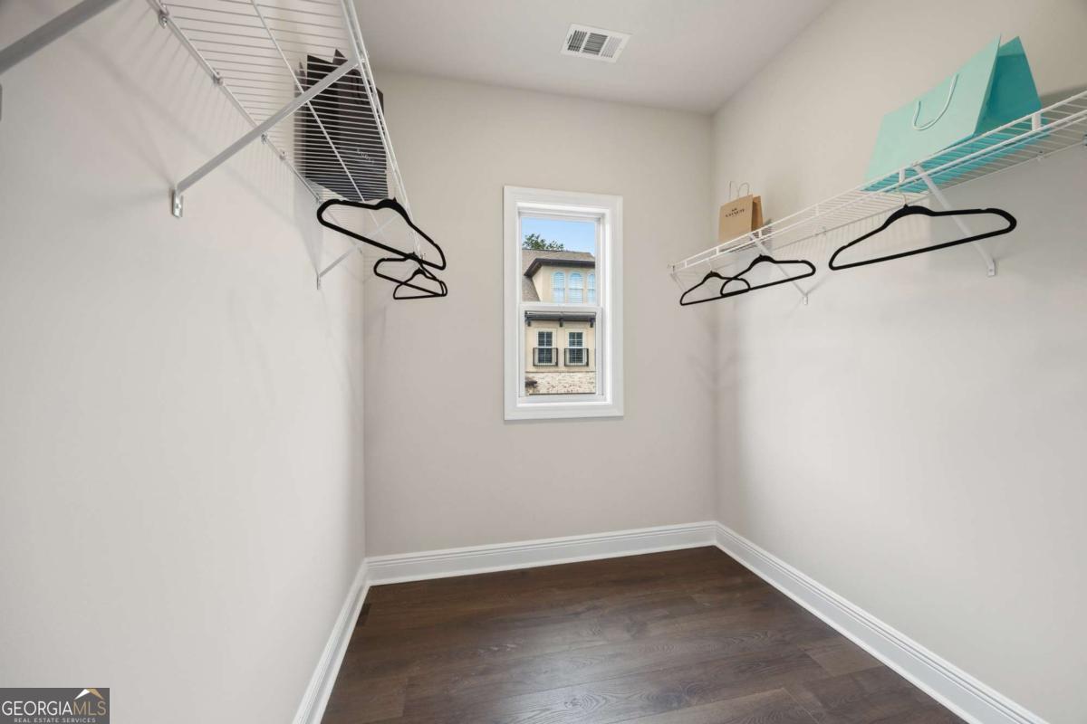 118 Via Roma Woodstock GA 30188