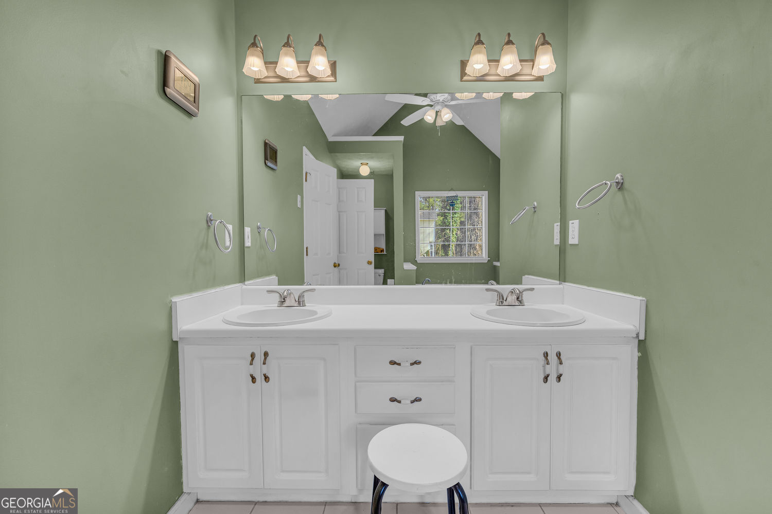 2878 Forest Court Loganville GA 30052