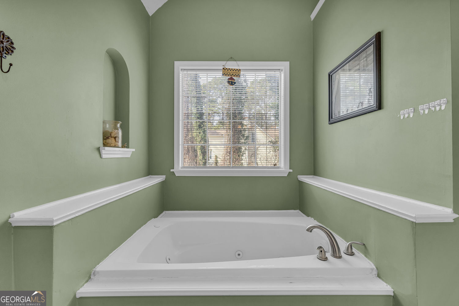 2878 Forest Court Loganville GA 30052