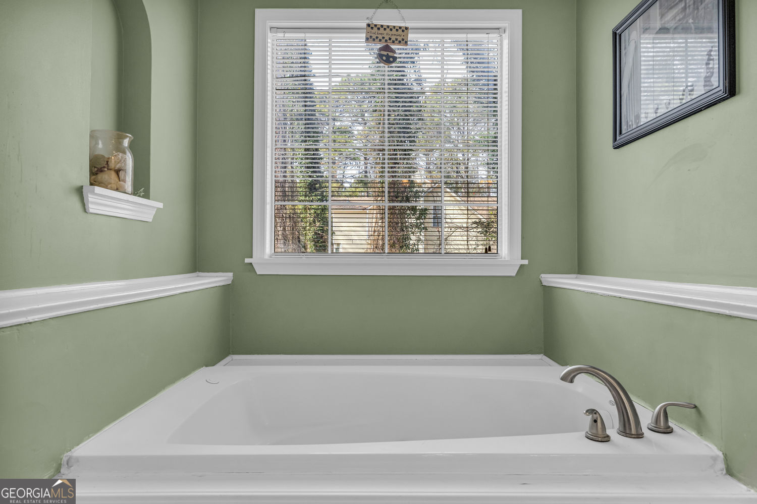 2878 Forest Court Loganville GA 30052