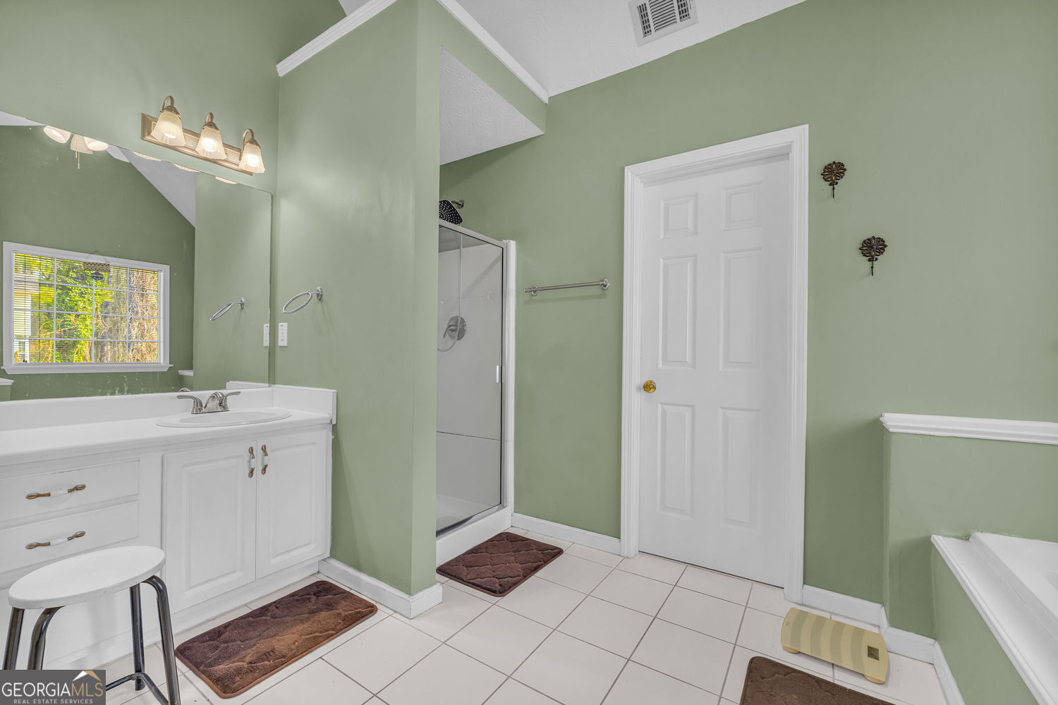 2878 Forest Court Loganville GA 30052