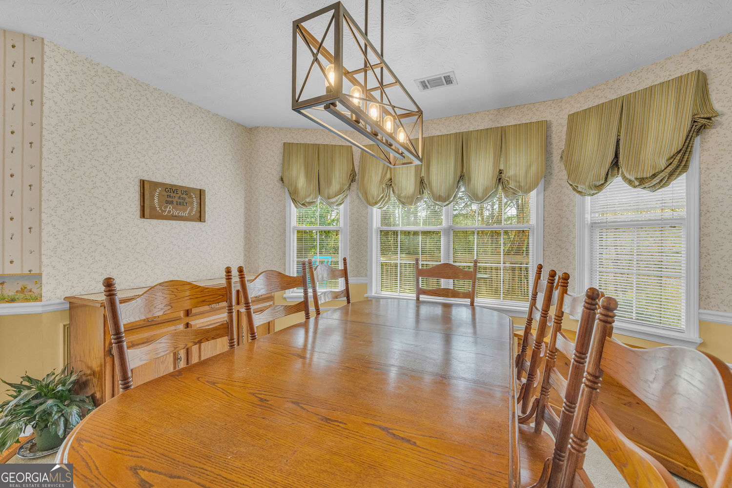 2878 Forest Court Loganville GA 30052