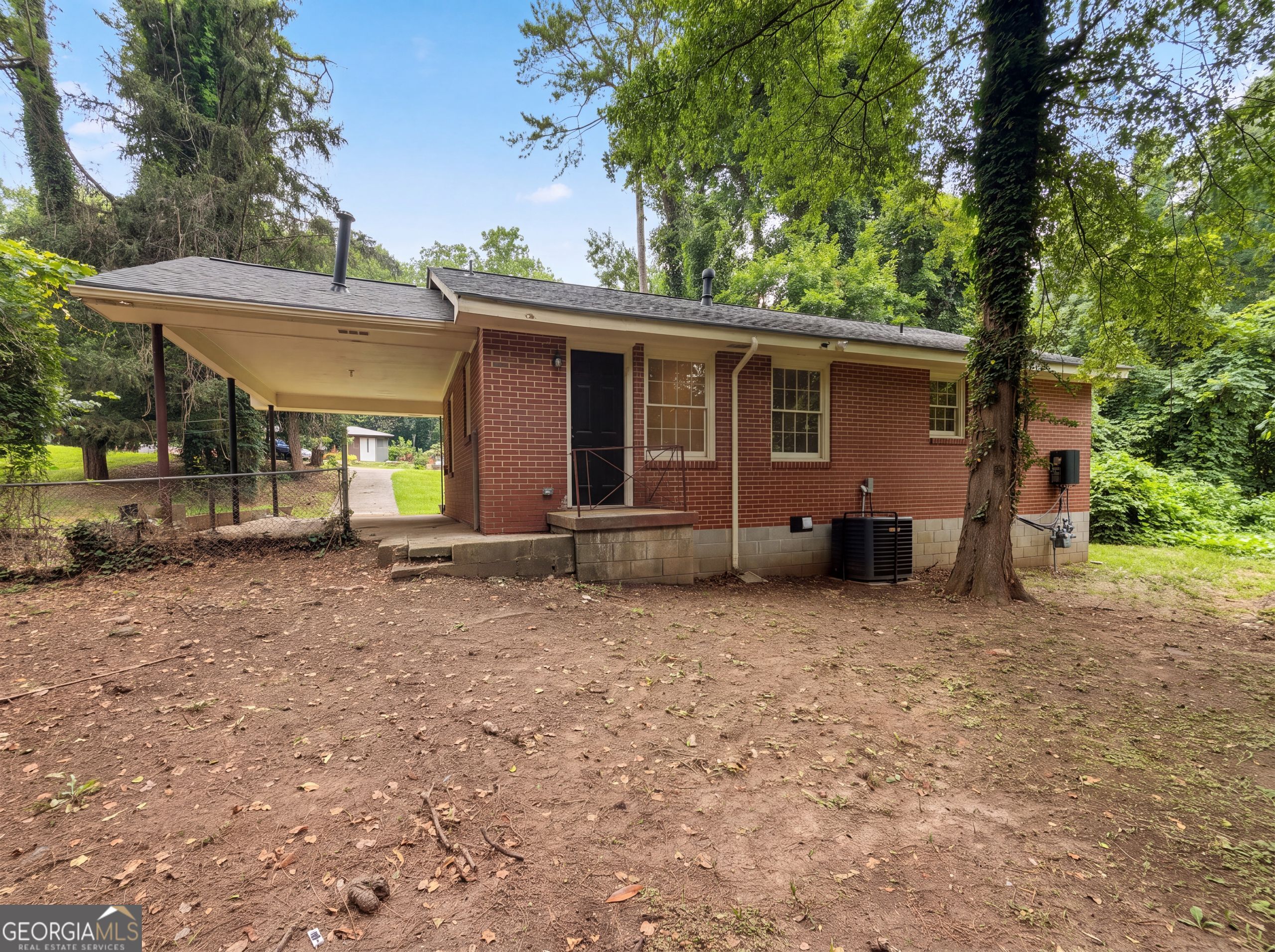856 Glenway Drive East Point GA 30344