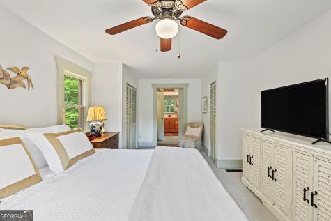 98 Pickett Hill Street Clayton GA 30525