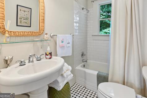 98 Pickett Hill Street Clayton GA 30525