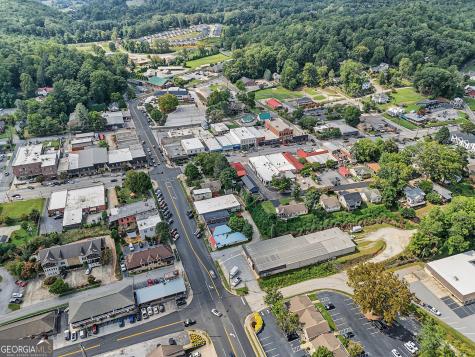 98 Pickett Hill Street Clayton GA 30525