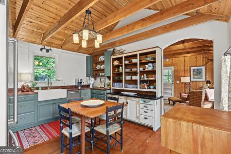 98 Pickett Hill Street Clayton GA 30525