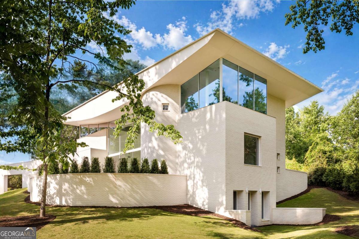 3619 Ivy Road NE Atlanta GA 30342