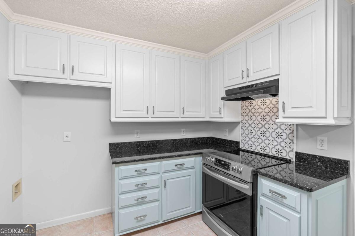 30 Joe Lee Drive Sharpsburg GA 30277