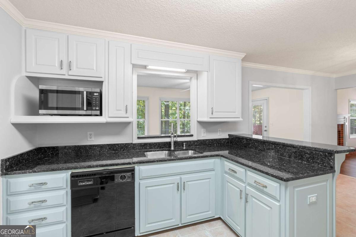 30 Joe Lee Drive Sharpsburg GA 30277