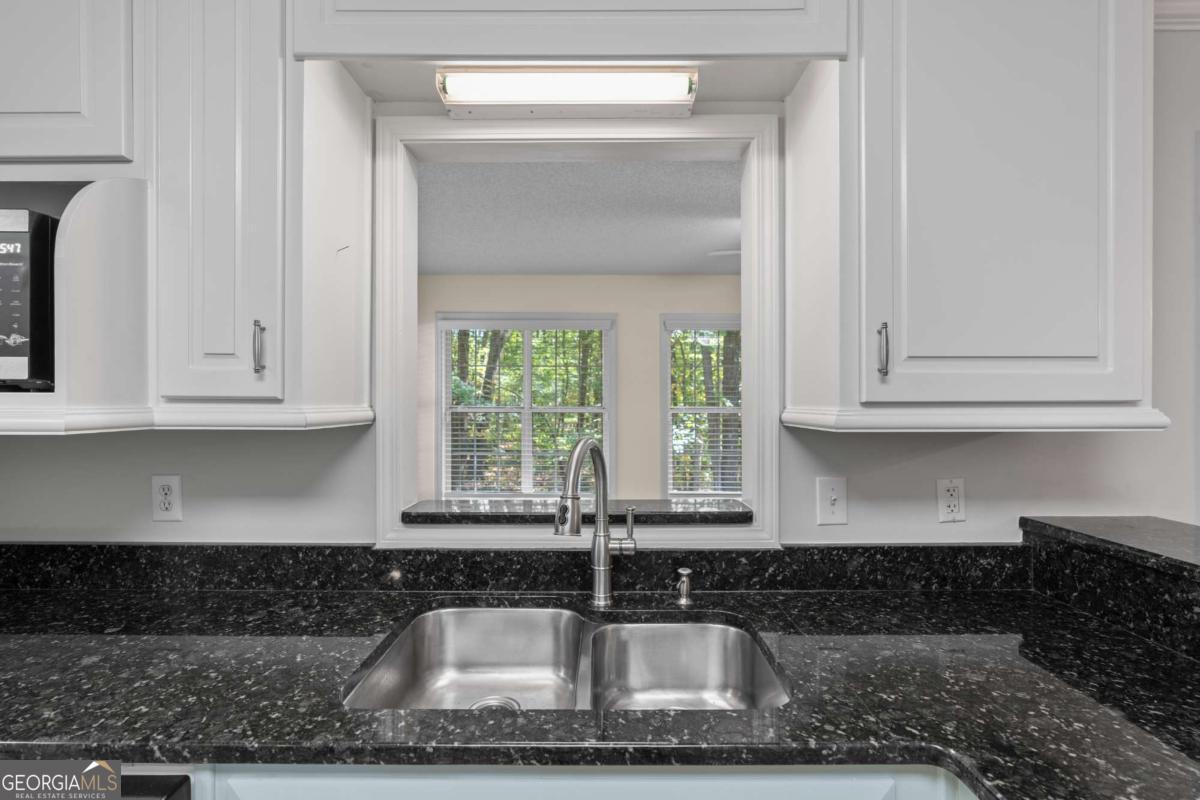 30 Joe Lee Drive Sharpsburg GA 30277