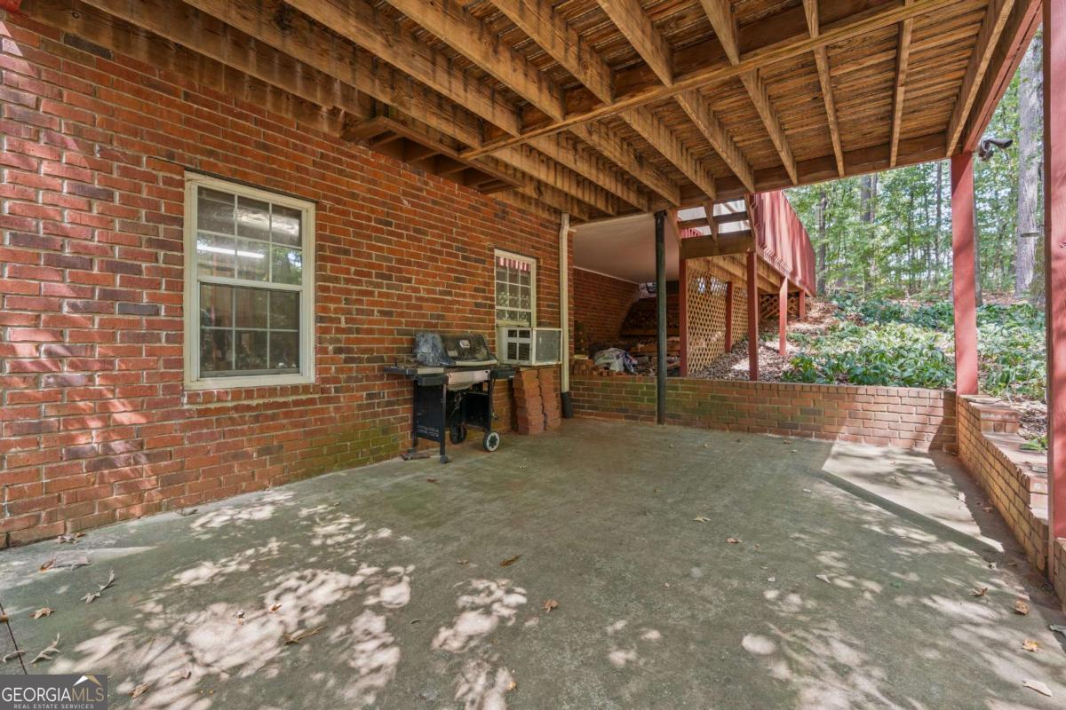 30 Joe Lee Drive Sharpsburg GA 30277