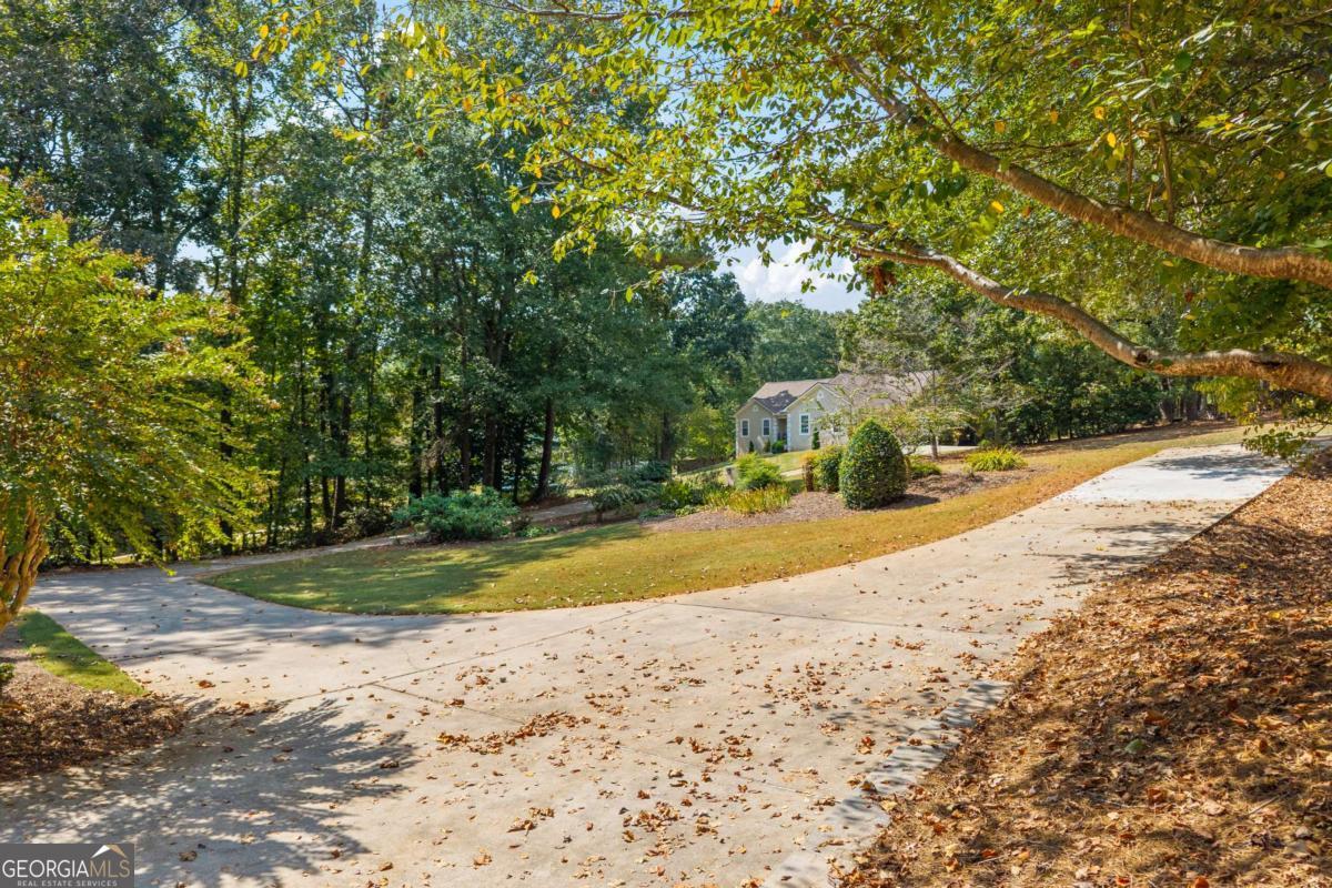 30 Joe Lee Drive Sharpsburg GA 30277