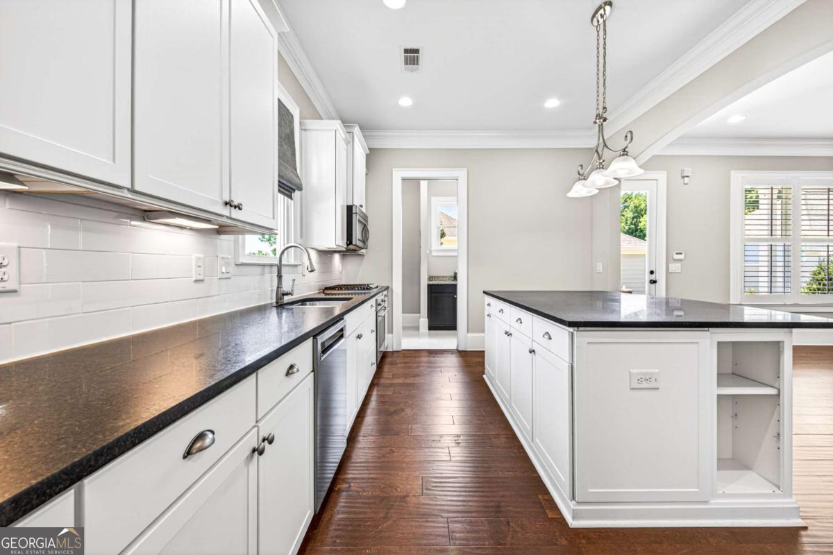 3855 Greenleffe Drive Statham GA 30666