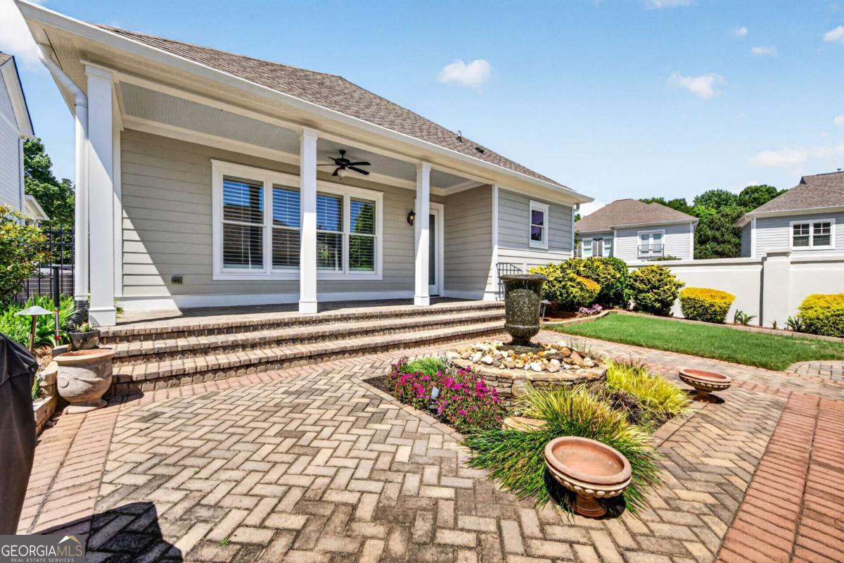 3855 Greenleffe Drive Statham GA 30666