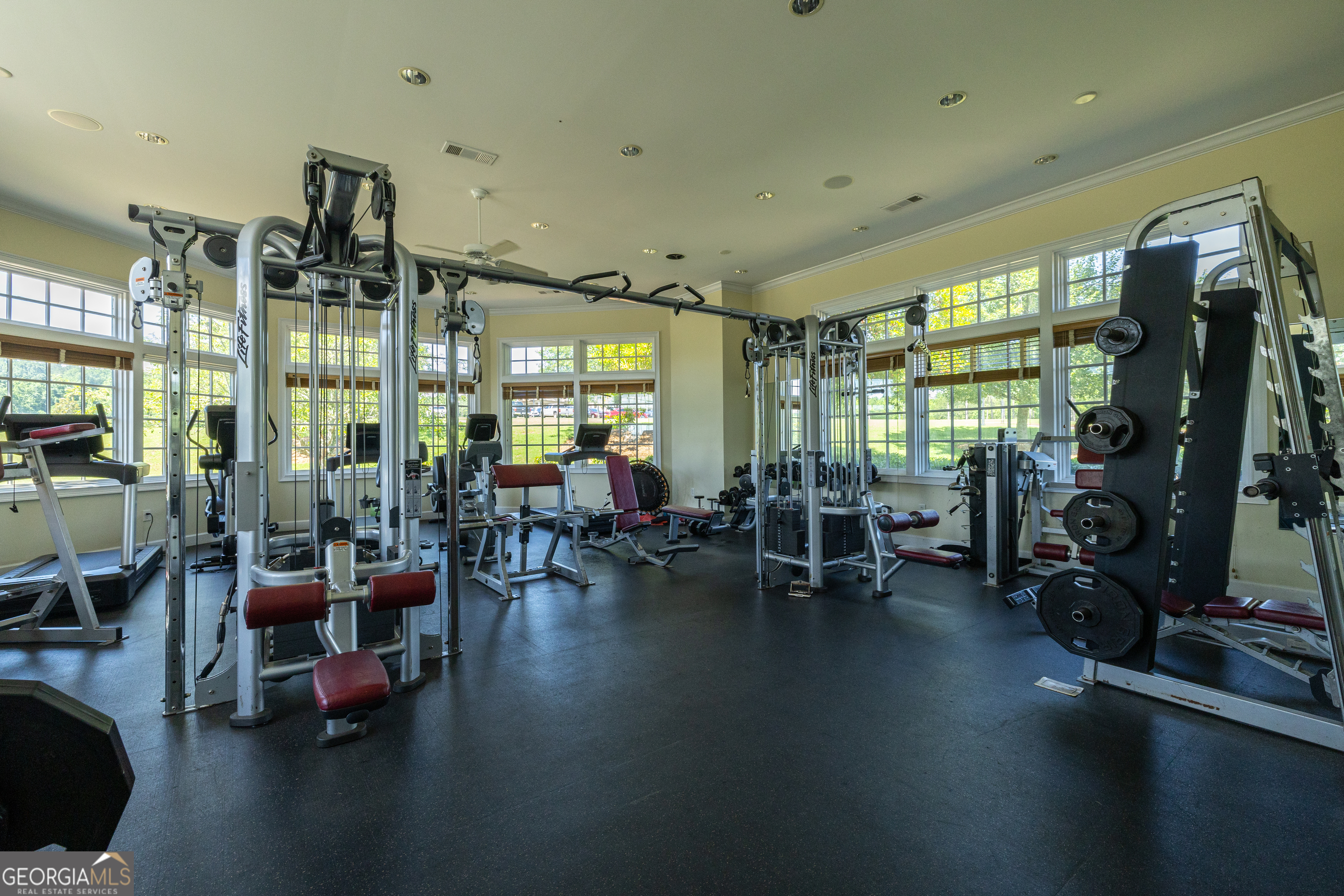 607 Forest Pointe Drive Forsyth GA 31029