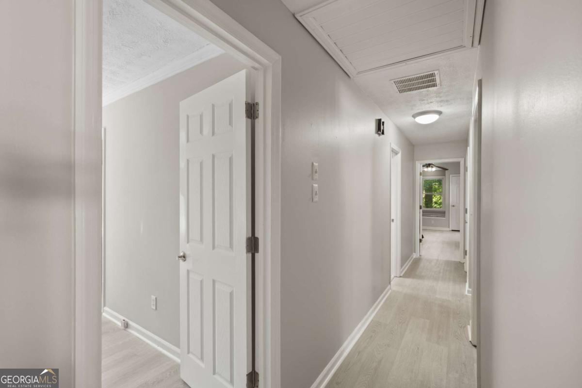 510 Ambergate Court Roswell GA 30076