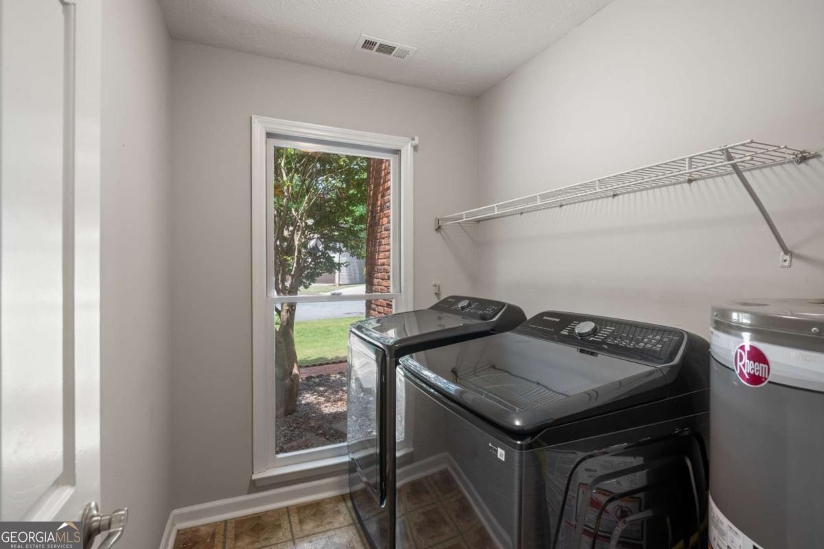 510 Ambergate Court Roswell GA 30076