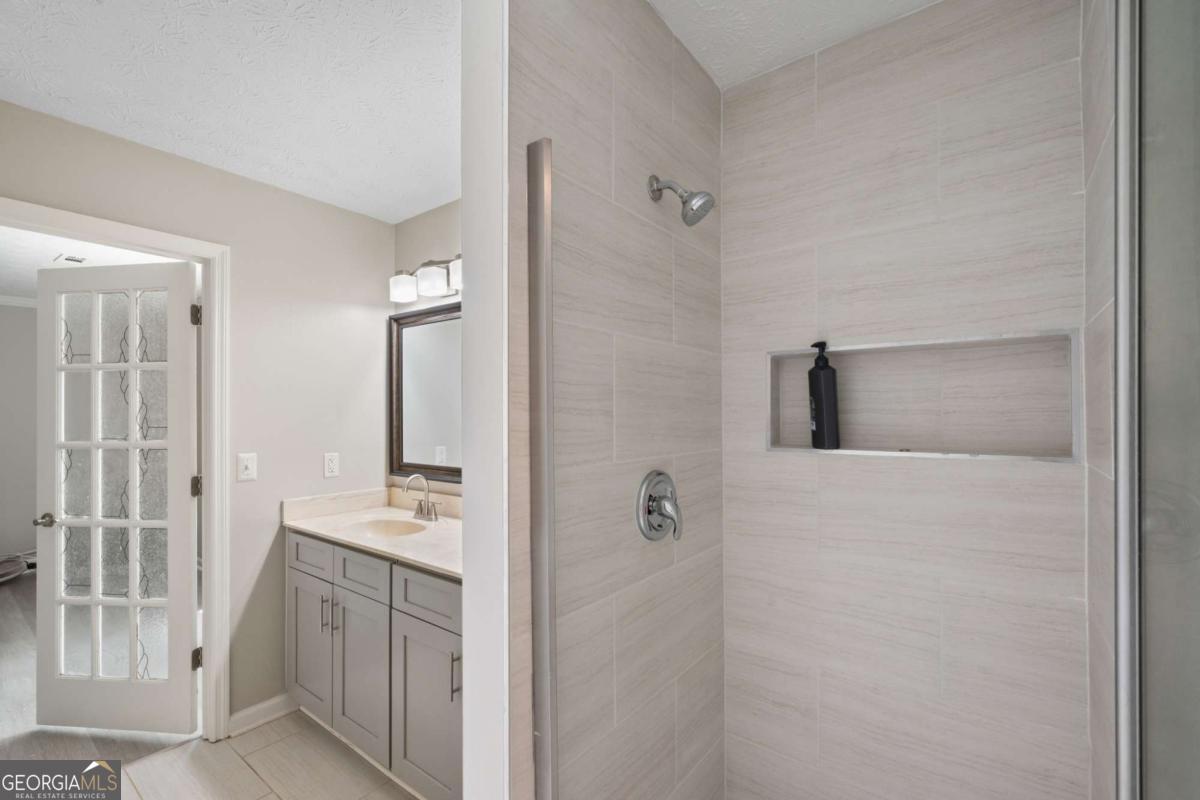 510 Ambergate Court Roswell GA 30076
