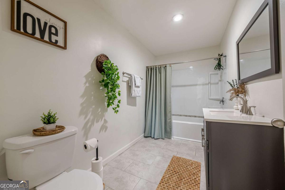 3006 Deshong Drive Stone Mountain GA 30087