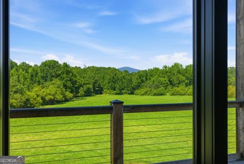 593/525 Amy's Creek Road Clarkesville GA 30523