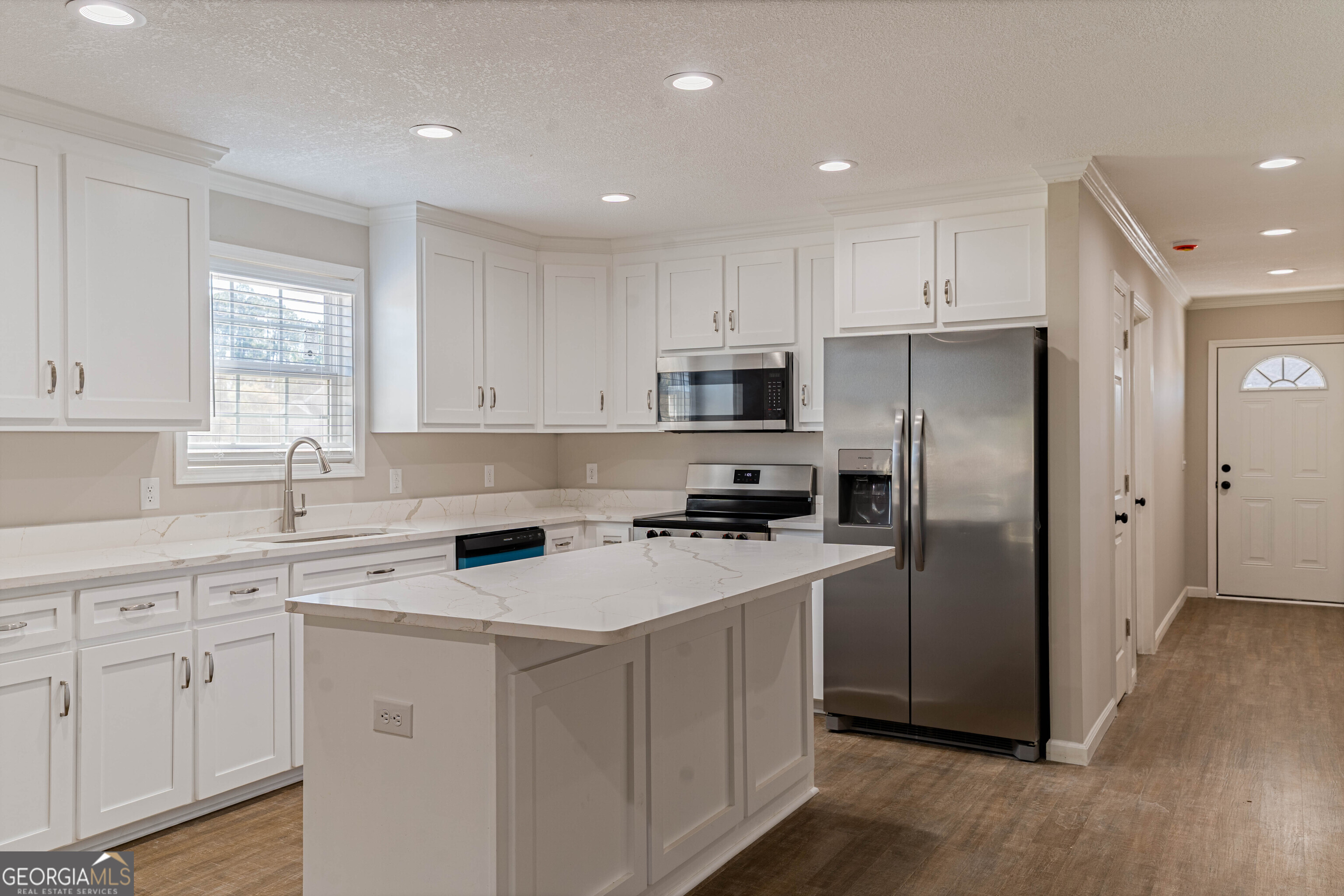 227 Twinn Lakes Drive Baxley GA 31513