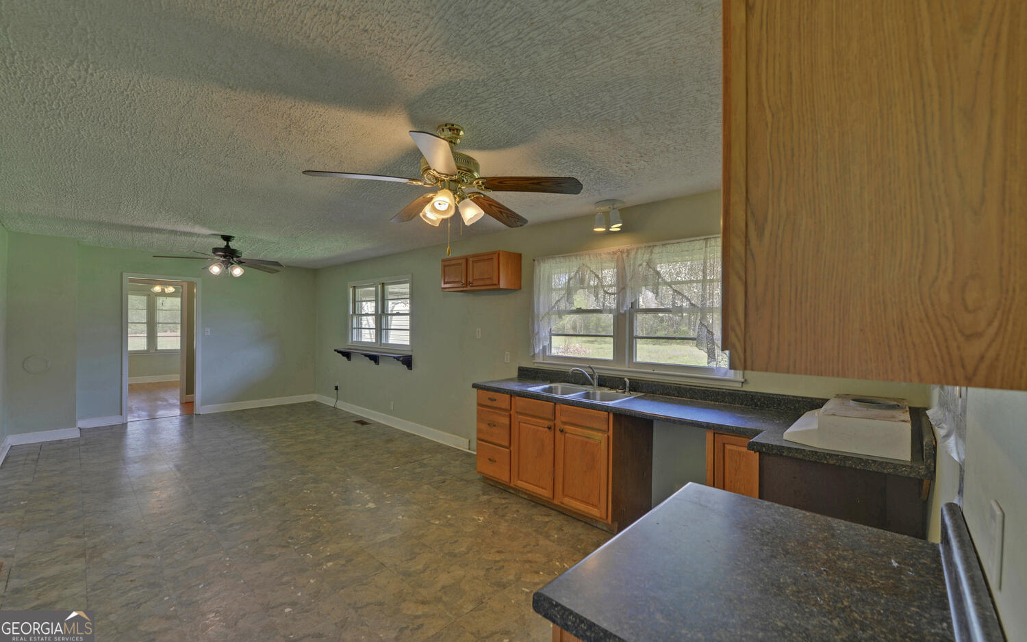 2023 Bowman Highway NW Dewy Rose GA 30634