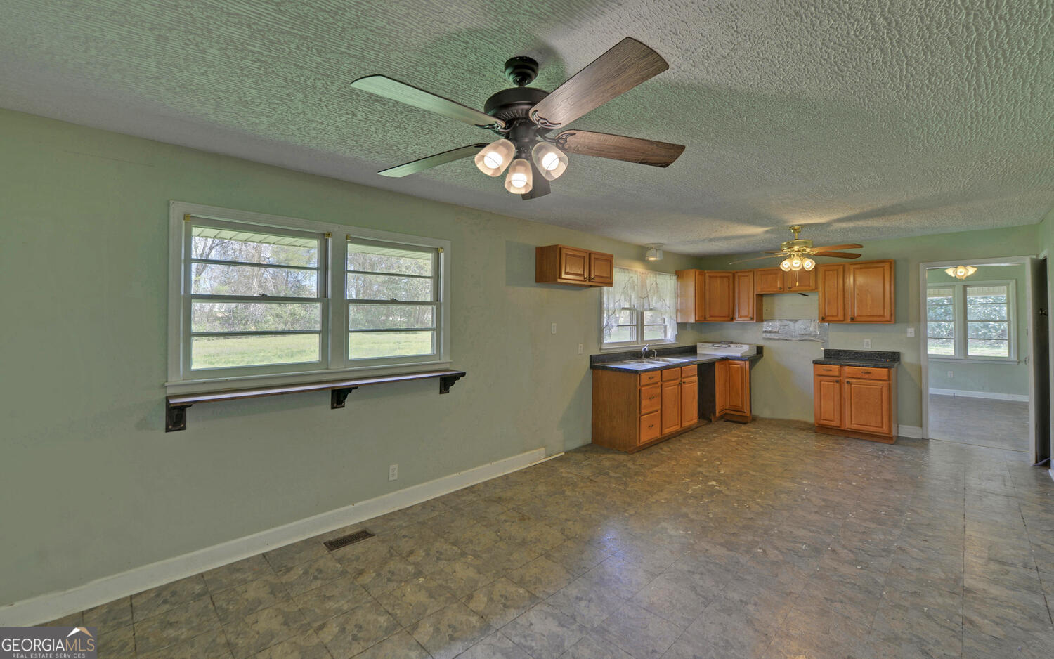 2023 Bowman Highway NW Dewy Rose GA 30634