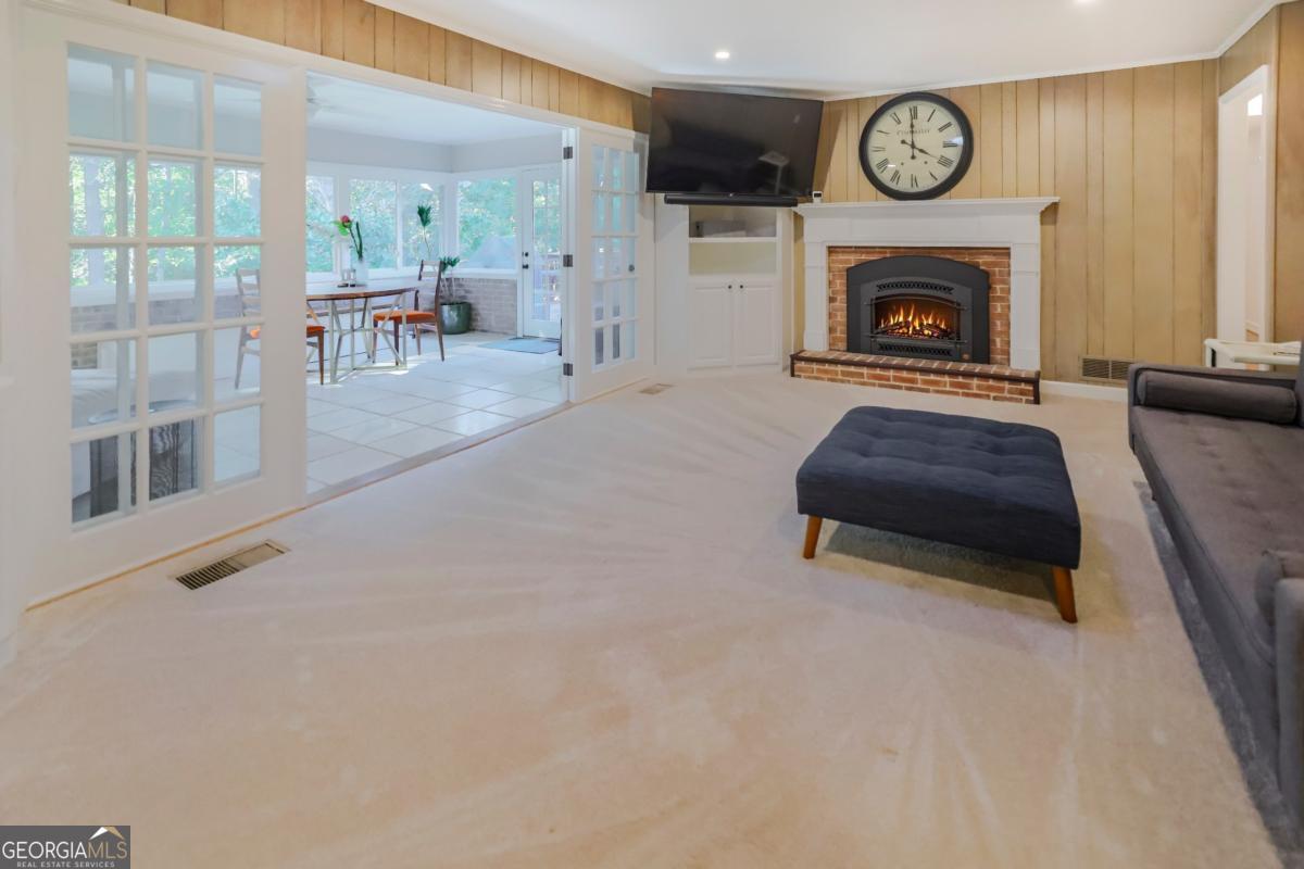 5735 Riverwood Drive Atlanta GA 30328