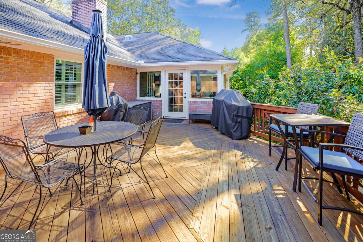 5735 Riverwood Drive Atlanta GA 30328